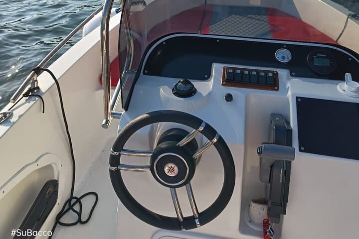 Four-Hour Captainless Boat Rental on Lake Como — Self-Drive to Villa Balbianello & Comacina photo 5