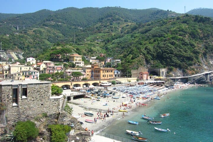 Cinque Terre Minivan Day Trip from Florence: Explore Riomaggiore, Vernazza & Monterosso photo 2