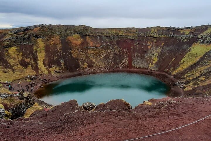 Golden Circle Private Tour: Gullfoss, Geysir, Þingvellir & Kerið with a Local Guide photo 2