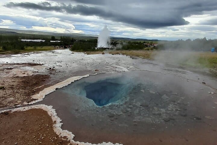 Golden Circle Private Tour: Gullfoss, Geysir, Þingvellir & Kerið with a Local Guide photo 4
