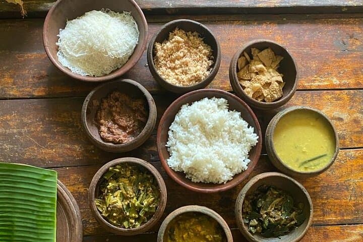 Organic Sri Lankan Cooking Class & Garden Tour near Sigiriya