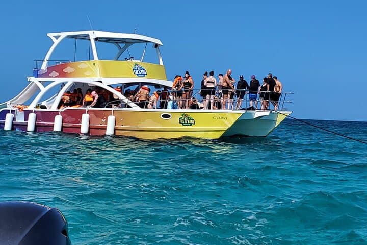 Private Catamaran Cruise with Open Bar in Punta Cana — 4-Hour Party Boat & Snorkel photo 5