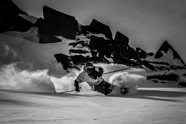 Private 3-Hour Ski Lesson in Crans-Montana — Tailored Coaching on the Swiss Alps photo 2