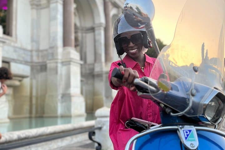 Self-Drive Vespa Tour in Rome: Ride Through the Eternal City's Highlights photo 4