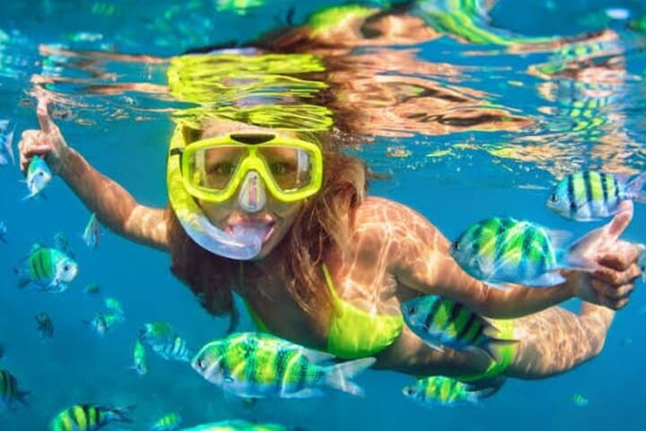 Bali Blue Lagoon Snorkeling, Lempuyang Temple & Waterfall Day Tour photo 5