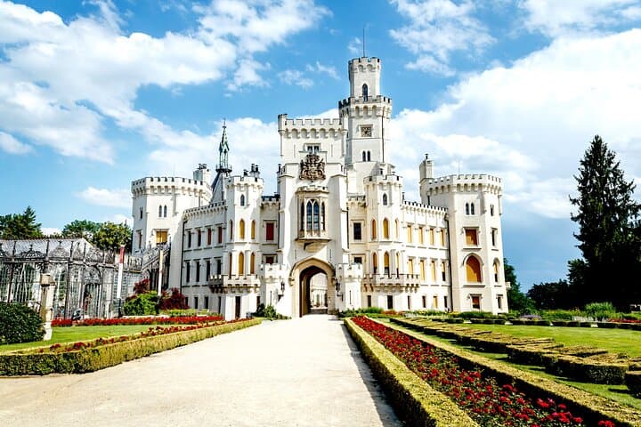Prague to Cesky Krumlov & Hluboka Castle: Private Day Tour Guide photo 2