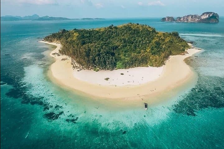 Speedboat Snorkel to Phi Phi & Bamboo Islands — Day Trip from Phuket