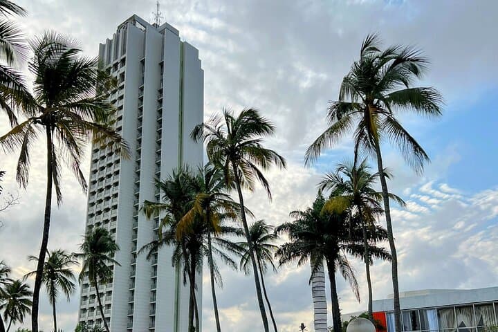 Private Tour of Abidjan: Plateau, Markets & Zaouli Dance Experience photo 4