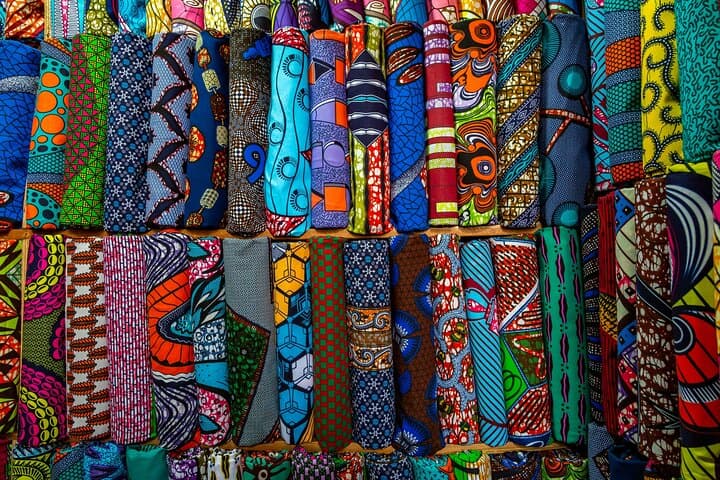 Private Tour of Abidjan: Plateau, Markets & Zaouli Dance Experience photo 1
