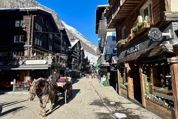 Zermatt Village & Matterhorn Glacier Paradise: Gondola to the Highest Viewing Platform photo 4