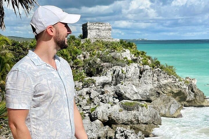 Tulum Day Trip: Casa Tortuga Cenotes, Tulum Ruins & Ven a la Luz Sculpture photo 2