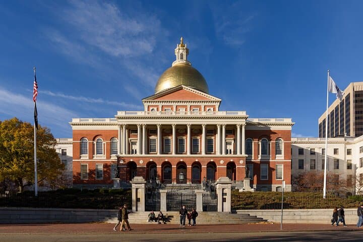 Exploring Boston’s Freedom Trail and Cheers Bar: A Walk Through America’s Revolutionary Heart photo 2