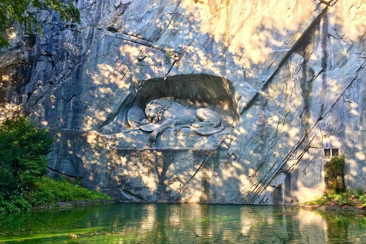 Glacier Express Day Trip: Swiss Alps & Lucerne from Zurich photo 4