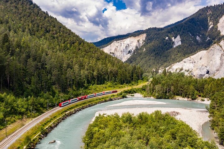 Glacier Express Day Trip: Swiss Alps & Lucerne from Zurich photo 3