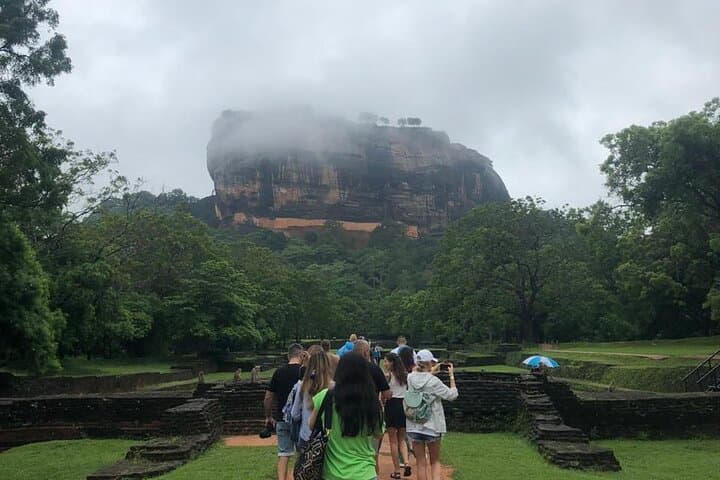 Climbing Sigiriya and Exploring Dambulla: A Day Through Sri Lanka’s Ancient Heart