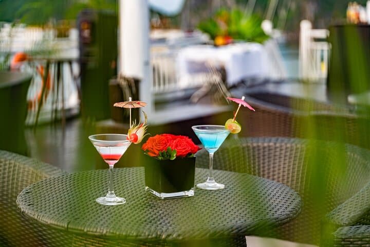 2-Day Dragon Eyes Cruise: Hanoi to Halong & Lan Ha Bay Adventure photo 4