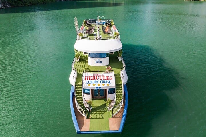 Halong Bay Day Cruise: Hercules Luxury 1-Day Trip from Hanoi