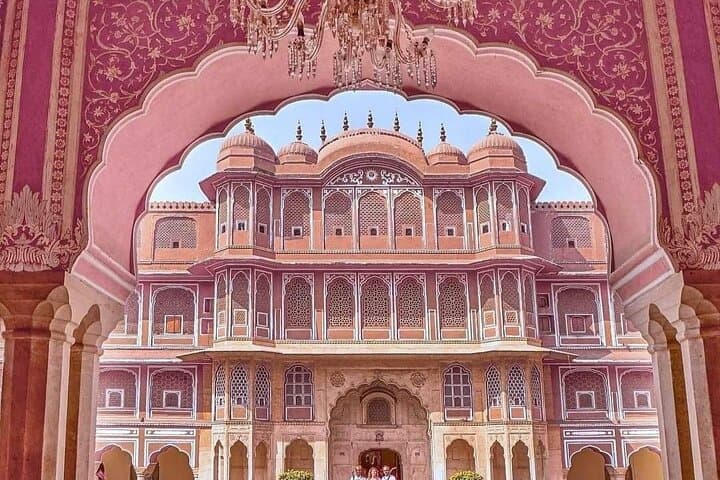 4-Day Jaipur Pushkar Udaipur Private Guided Tour with Hotels