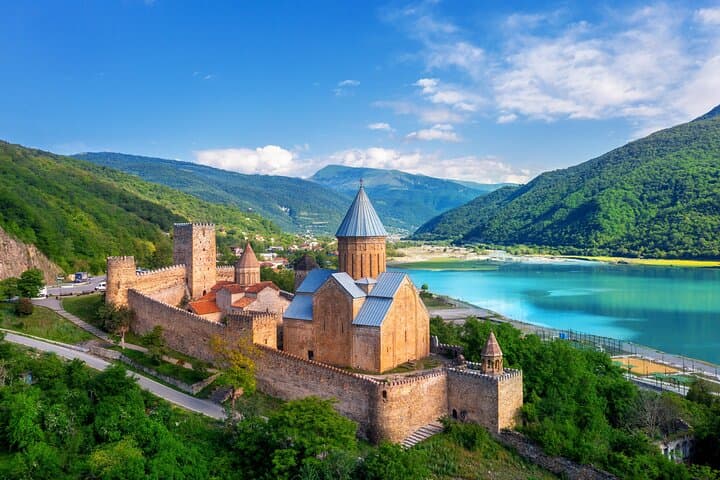 Kazbegi and Gudauri Day Tour: Gergeti Church, Ananuri & Gudauri Views photo 2
