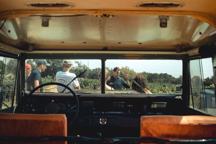 Half-Day Mâconnais Wine & Food Tour in a Vintage Defender photo 3