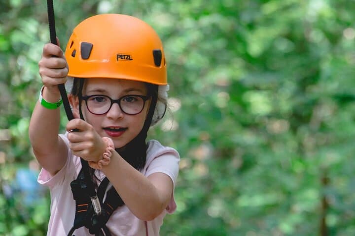 Créteil Treetop Adventure: High-Ropes Course, Zip Lines & Family Challenges photo 3