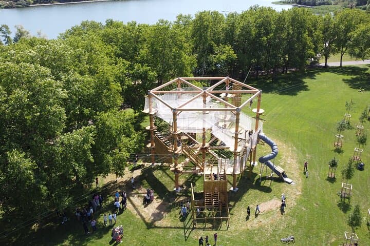 Créteil Treetop Adventure: High-Ropes Course, Zip Lines & Family Challenges photo 5