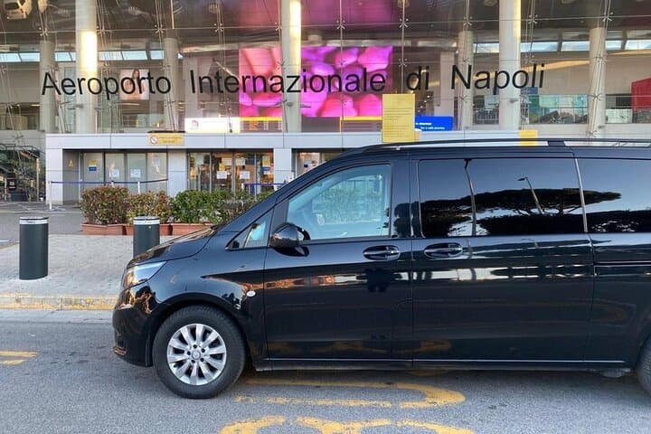 Private Amalfi Coast Tour: Sorrento, Positano, Amalfi & Ravello from Naples photo 2