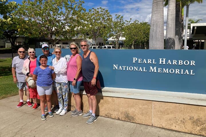 Pearl Harbor VIP Limousine Tour: USS Arizona & the Mighty Mo photo 6