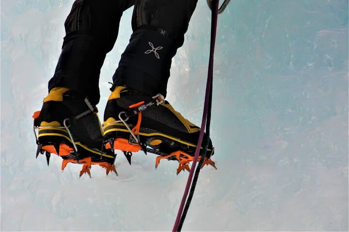 Master the Ice Falls: A Private Ice Climbing Adventure in the Dolomites photo 5