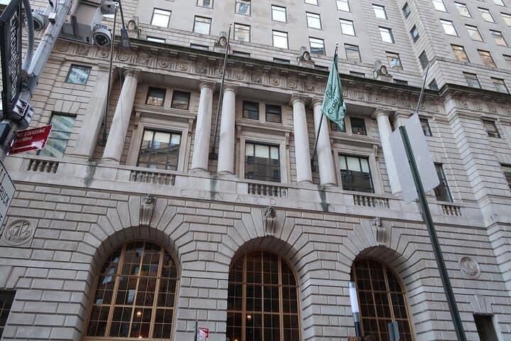 Where America Began: Walking Lower Manhattan's Founding Sites photo 5