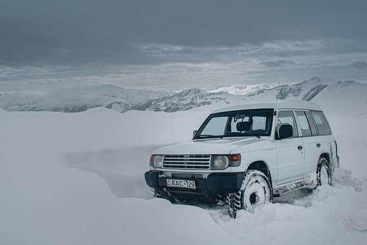 Full-Day Snow Experience at Gudauri Ski Resort — Private Tour from Tbilisi photo 4