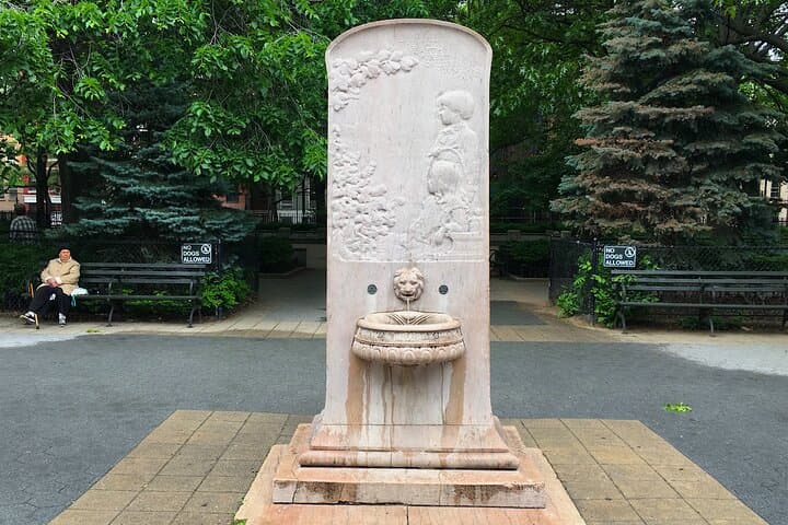 East Village Walking Tour: Secrets, History & Food in Manhattan photo 3