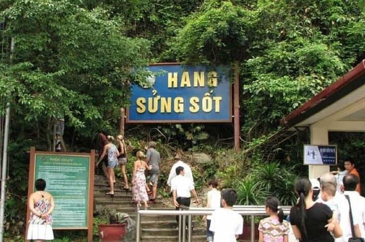 Full-Day Ha Long Bay Cruise to Titop Island, Luon Cave & Sung Sot photo 6