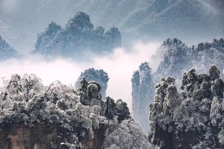 Zhangjiajie 5-Day Ultimate Tour — Avatar Mountains, Glass Bridge & Tianmen photo 3