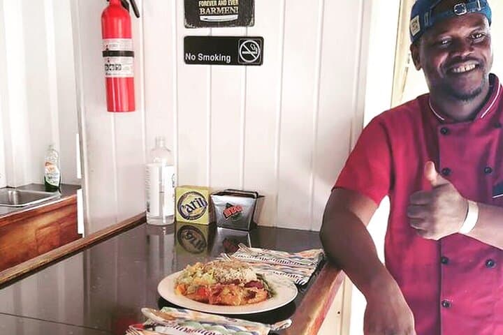 Beachside Oil Down and Rum: Doreen's Traditional Grenadian Meal on Cabier Beach photo 2