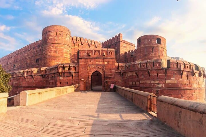 Skip-the-Line Taj Mahal & Agra Fort Guided Tour — Full Ticket Experience photo 4