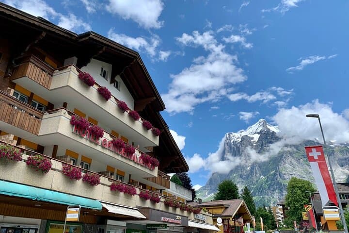 Day Tour from Interlaken to Lauterbrunnen, Kleine Scheidegg & Grindelwald photo 5
