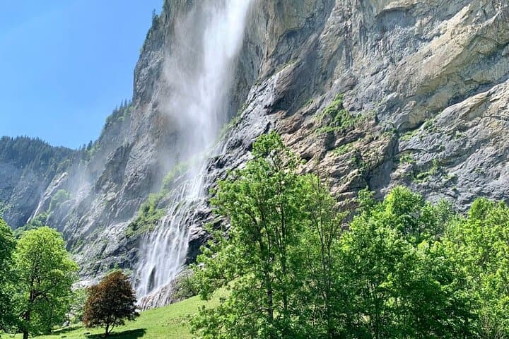Day Tour from Interlaken to Lauterbrunnen, Kleine Scheidegg & Grindelwald photo 2