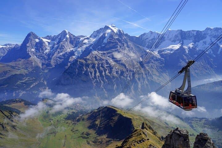 James Bond Schilthorn & Lauterbrunnen Day Tour from Interlaken photo 2