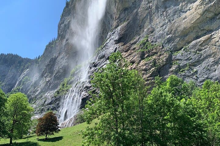 James Bond Schilthorn & Lauterbrunnen Day Tour from Interlaken photo 4