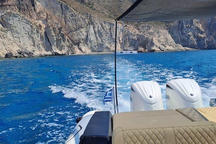 Private Motor Yacht Cruise to Koufonissia from Paros — Day Trip to Ano & Kato Koufonisi photo 4