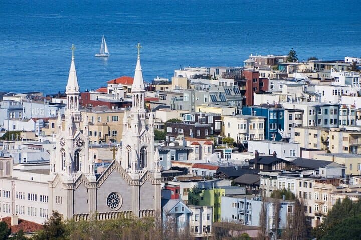 Coit Tower and Little Italy Walking Tour — Telegraph Hill to North Beach photo 4