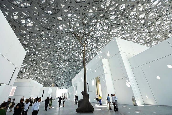 Abu Dhabi Full-Day City Tour from Dubai — Sheikh Zayed Mosque, Louvre & Corniche Drive photo 5