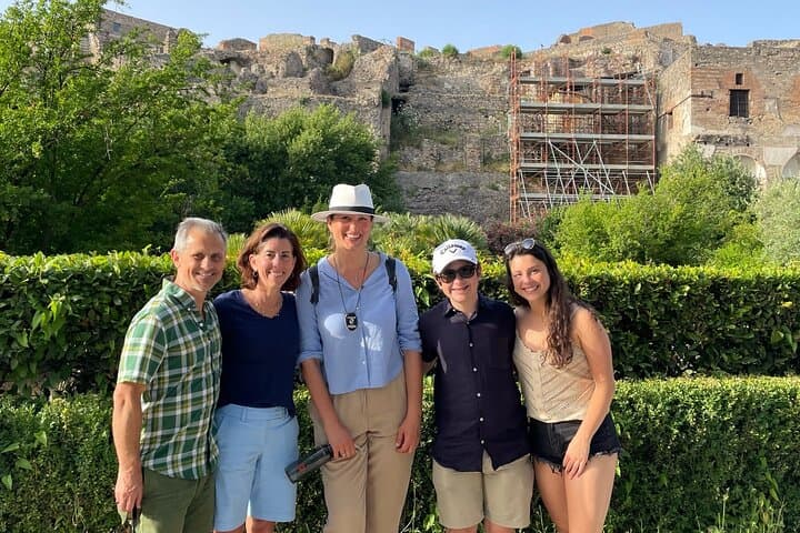 Private Skip-the-Line Pompeii Archaeological Tour — 2-Hour Expert-Led Visit photo 3