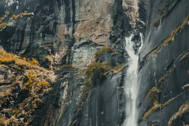 Jogini Waterfall Trek from Manali: Vashisht Temple to Jogini Falls photo 3