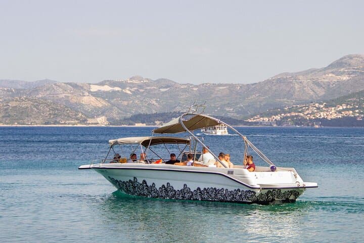 Dubrovnik to Elafiti Private Speedboat Tour — Koločep Caves & Šunj Beach Day Trip
