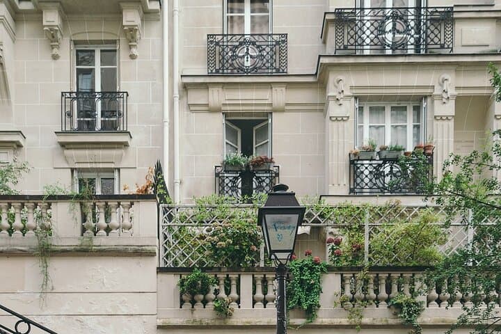 One-Day Private Historical Tour of Paris: A Local's Walking Itinerary photo 3