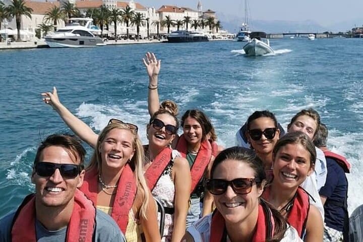 Blue Lagoon and Three Islands: Half-Day Boat Trip from Split