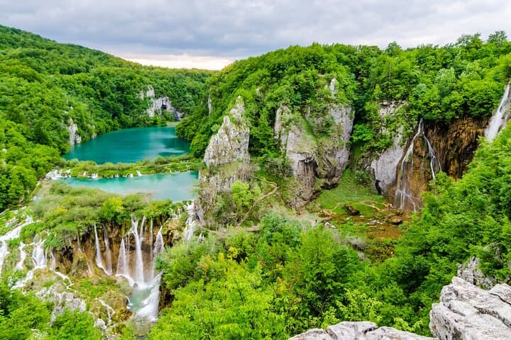 Full-Day Private Tour to Plitvice Lakes from Dubrovnik — Waterfalls, Boardwalks, and Karst Scenery photo 6