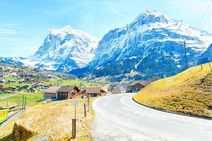 Bernese Oberland Day Trip from Zurich: Grindelwald, Lauterbrunnen & Interlaken photo 4